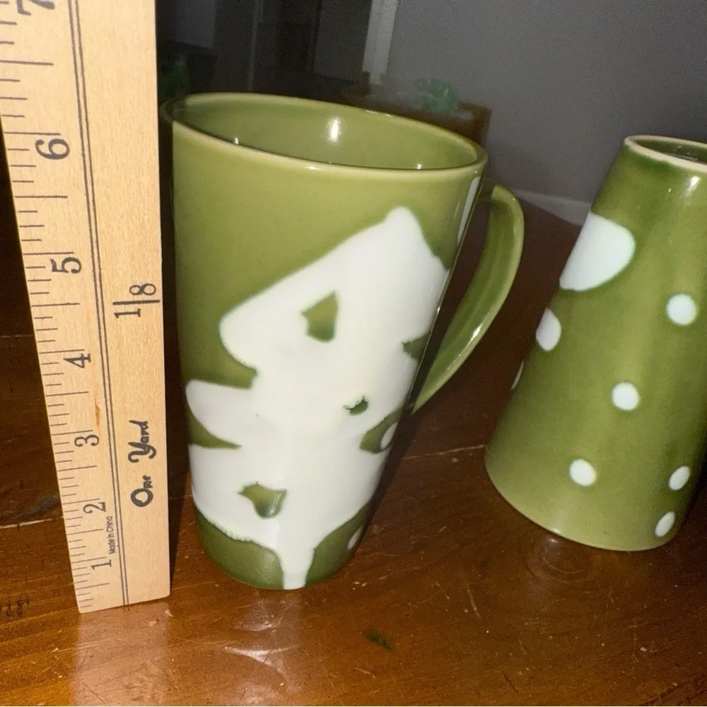 Pier 1 Green and White Mugs set of 2